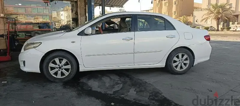 تويوتا كورولا 2010